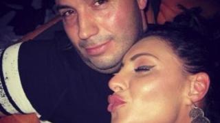 Черната Златка смени бащата на детето си с известен бургаски плейбой (СНИМКИ)