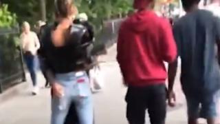 Джъстин Бийбър и новото му гадже шокираха Ню Йорк с безсрамно си поведение (ВИДЕО)