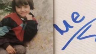 Ще я познаете ли? Тя е сред най-горещите секссимволи на България, но на тези СНИМКИ е неузнаваема!