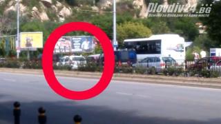 Як бой на най-оживения пловдивски булевард! Хората гледат и не вярват на очите си