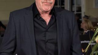 Холивудска звезда се похвали, че се ръкувал с Харви Уайнстийн с напикана ръка - вкара си автогол 