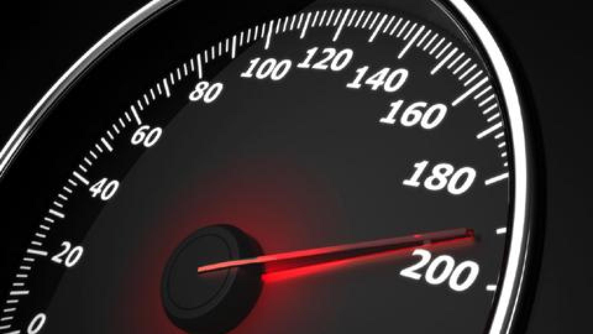 Защо и с колко лъже скоростомерът?