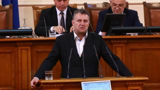 Ексшефът на БЕХ с мълниеносна реакция за поредната чистка на служебния кабинет