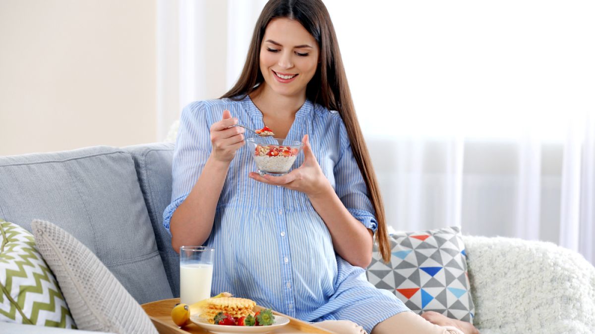 Внимание! 12 забранени продукта за бременни жени