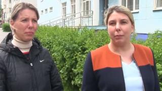 Чудо: Близначки Ксения и Улияна - разделени при раждането, се срещнаха след 33 години (ВИДЕО)