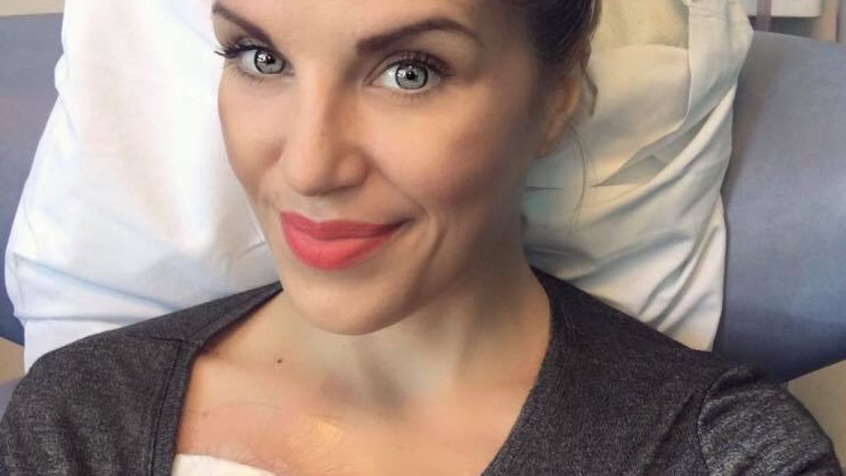Ужасяваща трагедия в семейството на поетесата Маргарита Петкова! Дъщеря й се бори с най-страшната болест