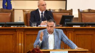 Антон Кутев отправи важно предупреждение към Камарата на строителите