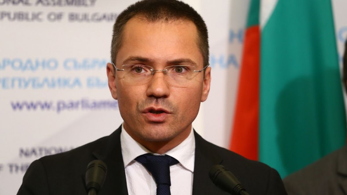 Ангел Джамбазки: Пактът за мигрантите на ООН e писан от соросоиди и противоречи на българския интерес 