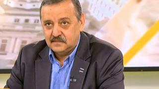 Проф. Кантарджиев бие тревога: Не припарвайте до неокосена трева