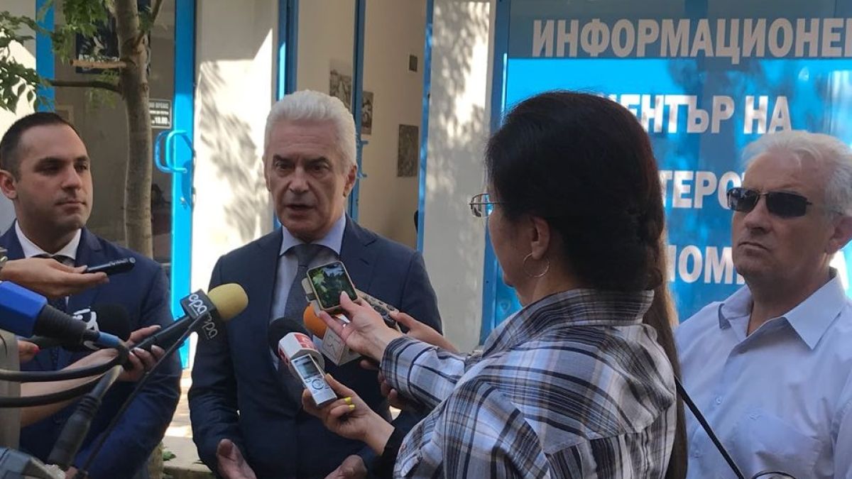 Сидеров откри инфоцентър в помощ на бизнеса в Ямбол 