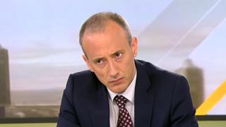 Министър Вълчев обяви през коя година учителската заплата ще скочи със 120%!
