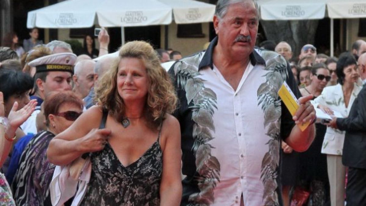 Съпругата на Жорж Ганчев пред БЛИЦ: И днес е критичен ден, но той е боец и ще се справи! Страхотен е!