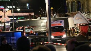 Извънредно от Берлин! Арестуваха мъж от България, изнасилил и удушил млада жена!