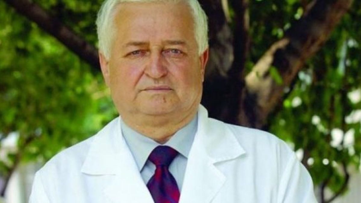 Токсикологът проф. Александров предупреждава: Коварните отровните гъби имитират най-добре ядливите през юли и август