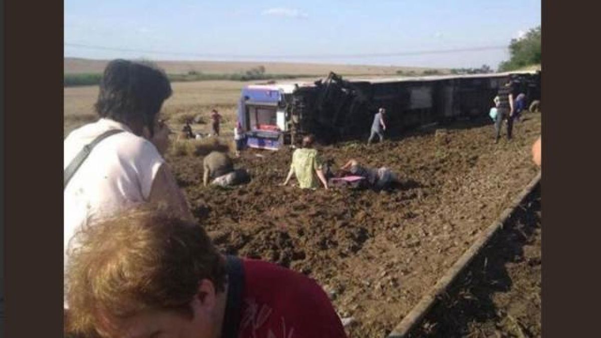 Бебе с турско и българско гражданство е загинало при жп катастрофата в Турция