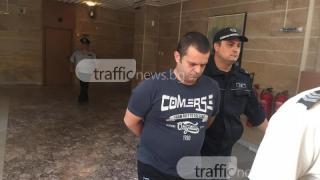 Ето го жестокия убиец на пловдивския доцент! Стоичков сам се обадил на 112! Съдията: Да, ама късно (СНИМКИ)