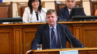 Каракачанов: Нито едно българско бойно знаме не е било предадено на враговете