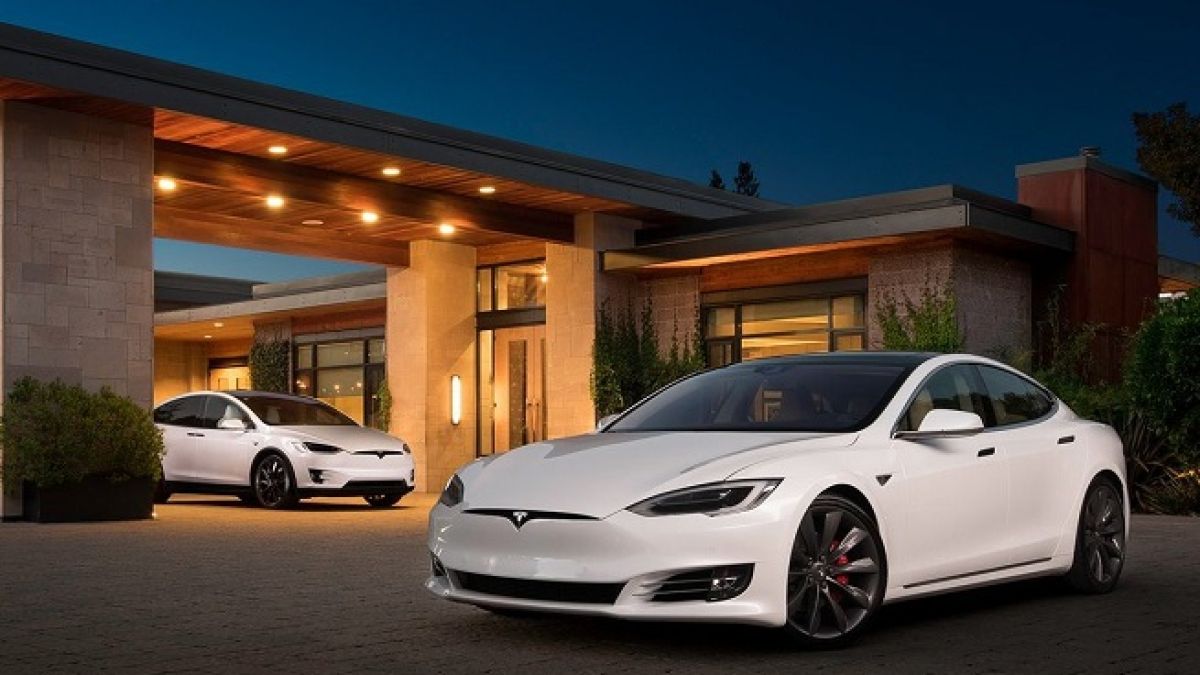Порязват Tesla В САЩ