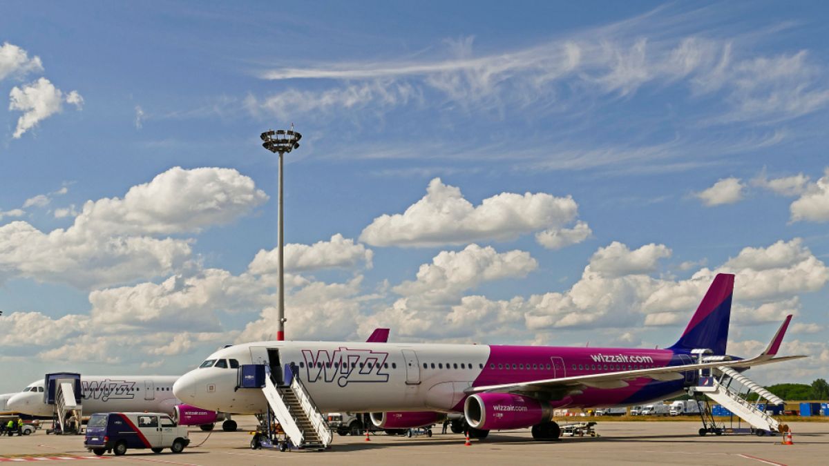 Wizz Air спира полети от България до 8 дестинации