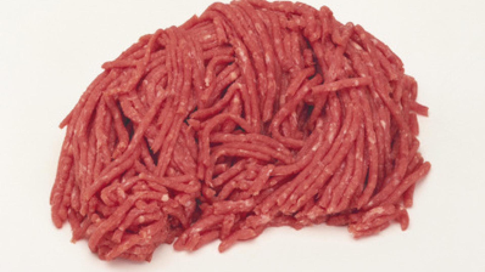 Благоевградчанка си купи кайма и онемя като започна да я готви (СНИМКА)