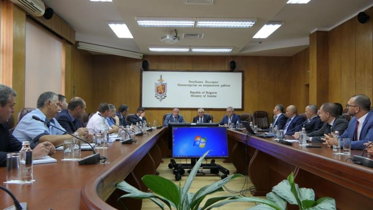 МВР нищи страшната чума, върлуваща в Ямболско! Застрашава националната сигурност на България!