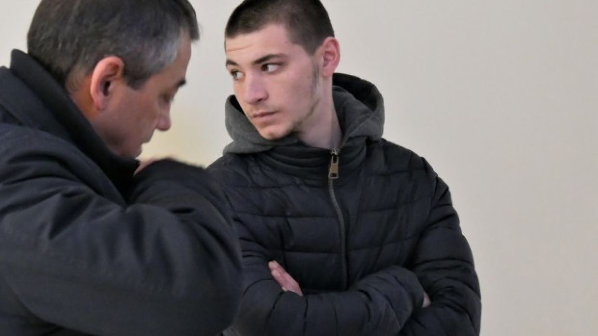 18-годишният Златомир, който затри свой приятел, с нова изцепка – надруса се и…