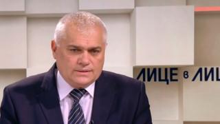 Министър Радев: Както дойдоха мигрантите през границата, така и чумата влиза! Трябваше да има евтаназия!