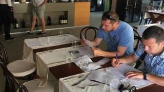 Акция: НАП се появи изневиделица и мигом стъжни живота на вървежни заведения по морето!