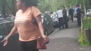 Полиция разби бордей с нигерийски проститутки (ВИДЕО)
