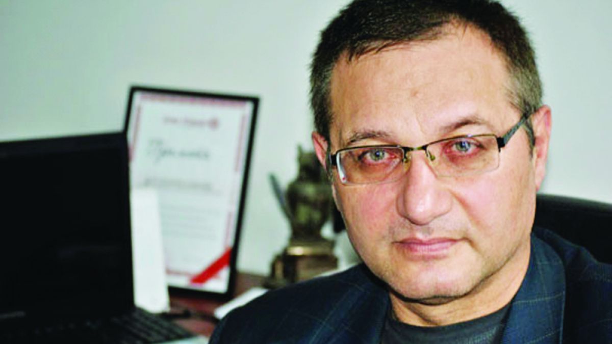 Доц. д-р Георги Хубчев извършил операции без аналог в България, обяснява за ефекта от плазмения лазер, използващ хелий!
