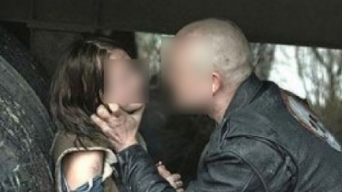 Ето кой е извратеният бургаски таксиджия, насилил малолетна да му прави фелацио пред очите на приятелите ѝ! 
