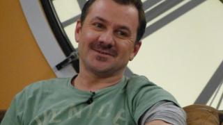 Смях! Гъмов бачкал на строеж! Няма да повярвате обаче защо го изгонили