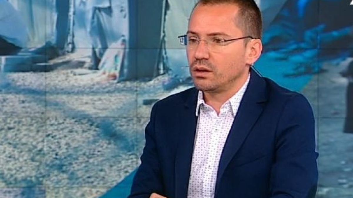 Ангел Джамбазки с кардинално решение: Да затворим бежанските центрове, а парите от тях да отидат за…