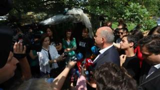 Бисер Петков отправи гореща молба към протестиращите майки