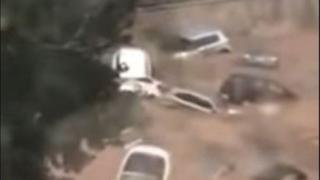 Пореден кошмар в Атина! Небето се отвори, колите са под вода (ВИДЕО)