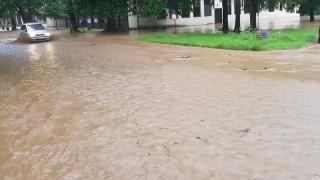 Тамън отмениха бедственото положение и нова беля сполетя Тетевенско (ВИДЕО)
