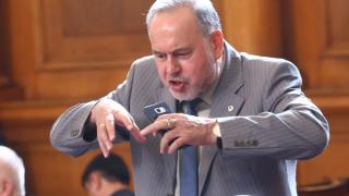 Славчо Велков вече не е депутат по собствено желание с мотив, че... 