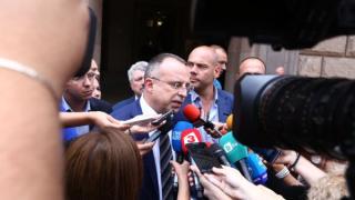 Министър Порожанов хвърли голяма бомба на излизане от спецпрокуратурата   