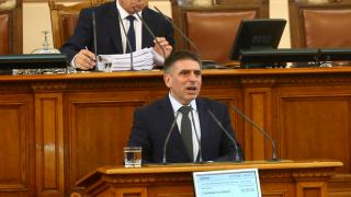 Данаил Кирилов крайно недоволен от...