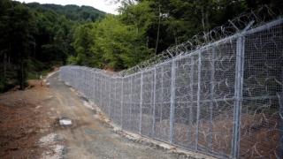 Гранична полицайка е простреляна при гонка с мигранти на границата с Турция ВИДЕО