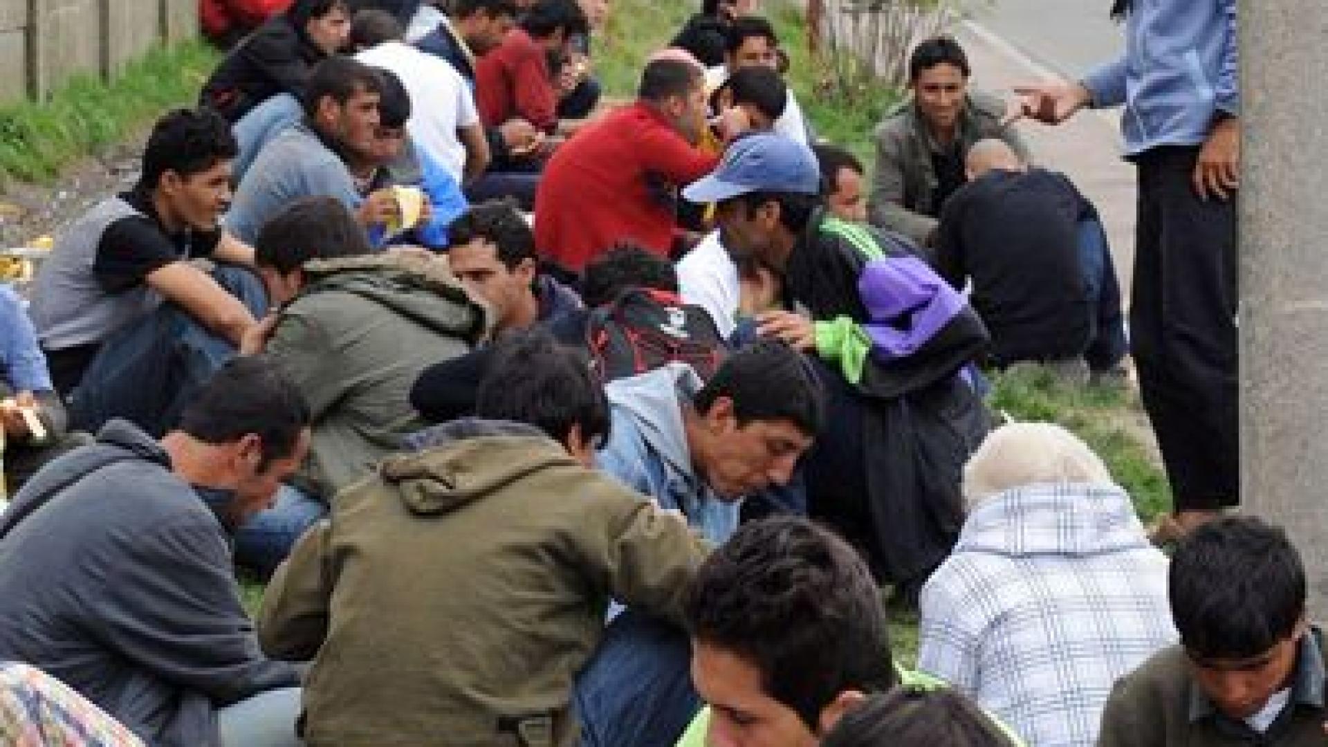 17-годишни хлапаци прекарали 29 иракчани през границата  