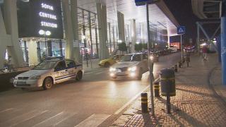 Спецакция по тъмна доба на столичната Централна жп гара