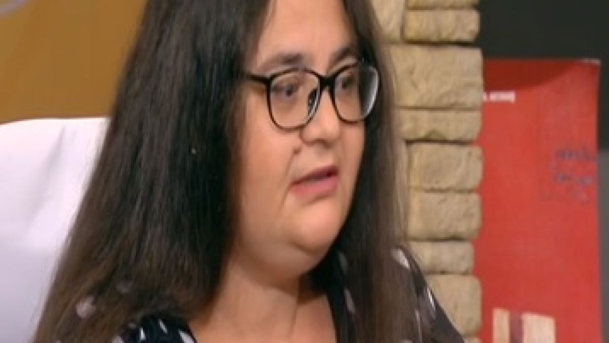 Разкритие: Колежки на красивата лекарка, паднала от 7-и етаж, разказаха какво е направила тя малко преди инцидента