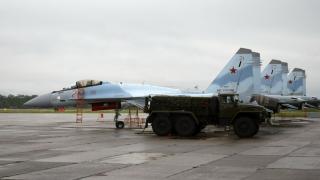 Руски изтребители Су-35С застъпили на опитно бойно дежурство на курилския остров Итуруп