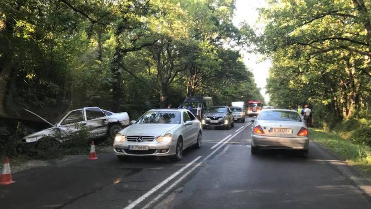 Тежка катастрофа на пътя Варна-Бургас