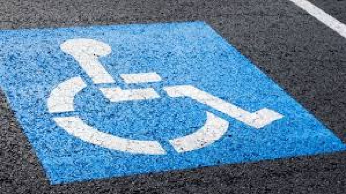 Вече не сме хора! Отвратителна гавра с инвалид в Албена в името на парите