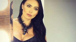 Клюкарката Лили заряза новородения си син и... 