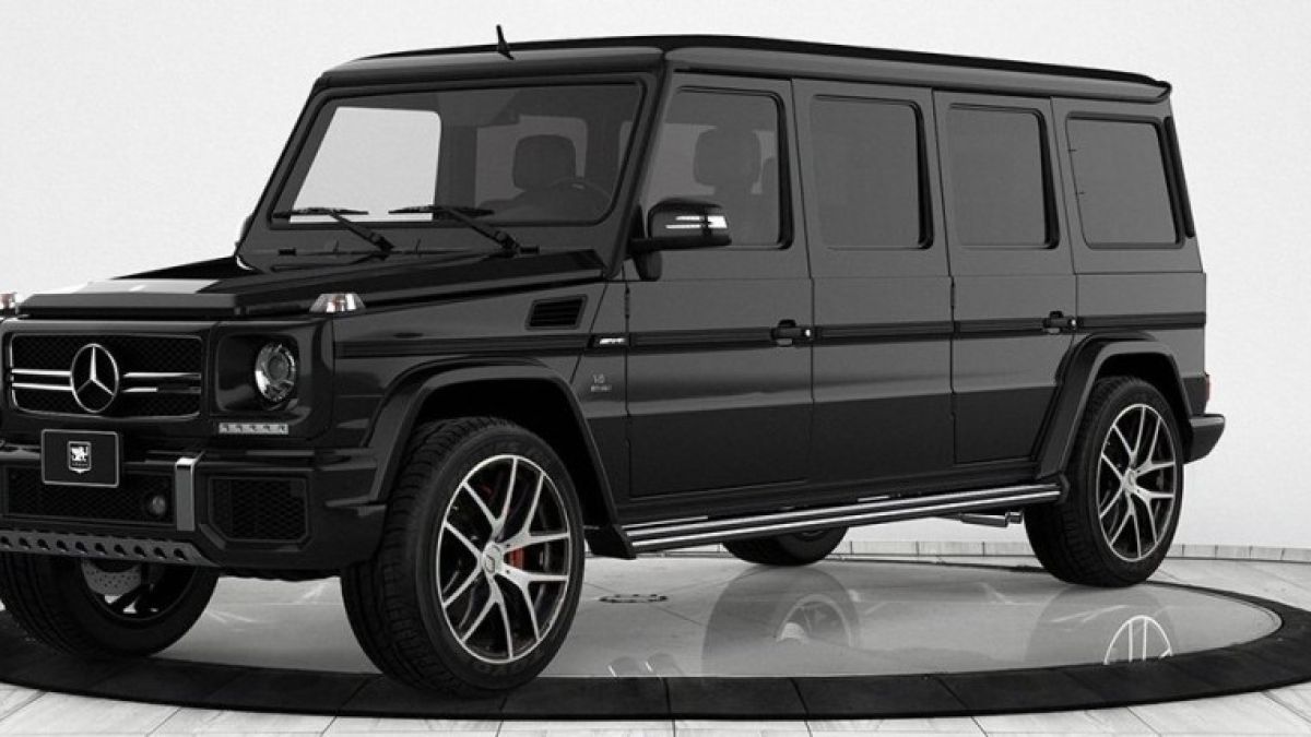 Като кралете: Бронирана лимузина на базата на Mercedes-AMG G63 (СНИМКИ/ВИДЕО)