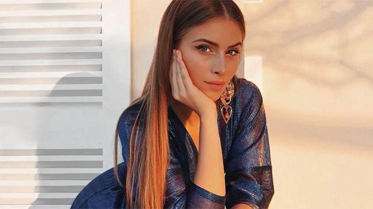 Внучката на София Ротару подлуди мрежата с нежен девствен бюст (СНИМКИ)