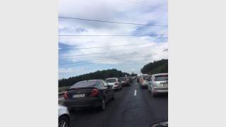 Кошмарно задръстване на АМ "Тракия" (ВИДЕО)
